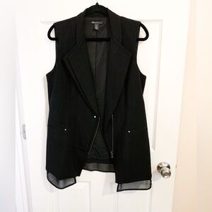 Kenneth Cole New York Black Sleeveless Vest - size 12